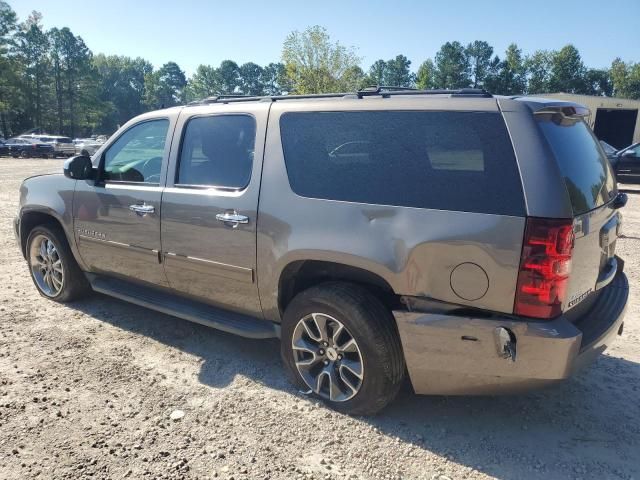 2013 Chevrolet Suburban C1500  LS