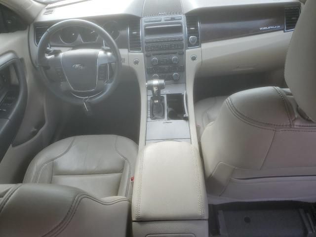 2011 Ford Taurus SEL