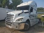 2020 Freightliner Cascadia 126