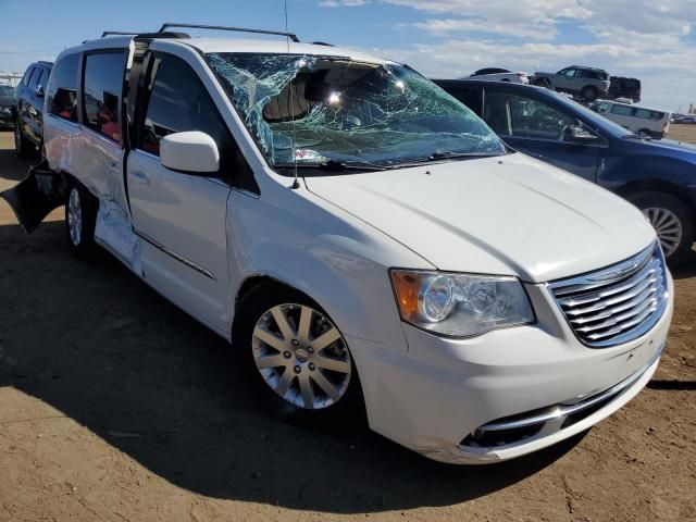 2013 Chrysler Town & Country Touring