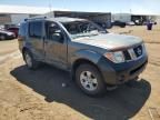 2005 Nissan Pathfinder LE