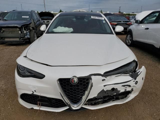 2018 Alfa Romeo Giulia TI Q4