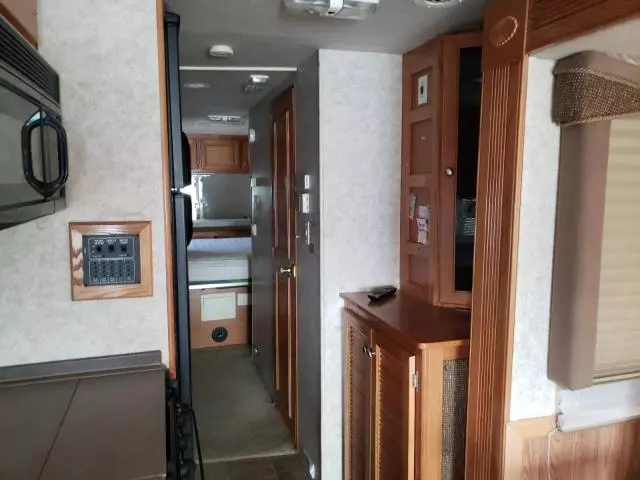 2005 Freightliner Chassis X Line Motor Home