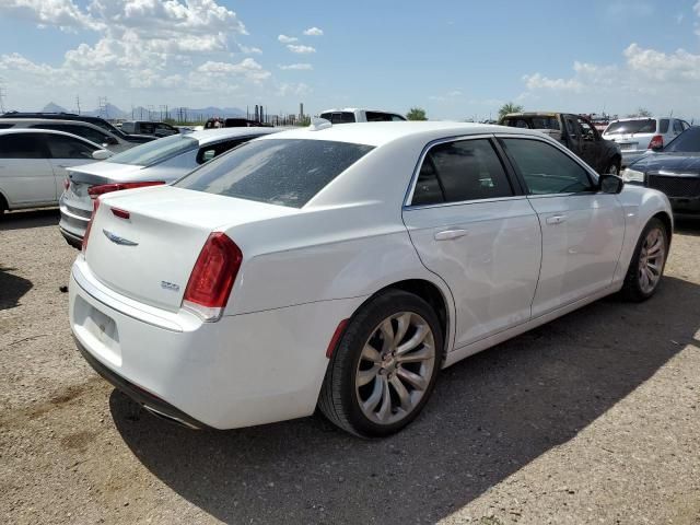 2019 Chrysler 300 Touring