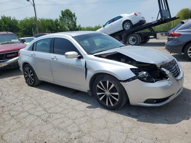 2012 Chrysler 200 Touring