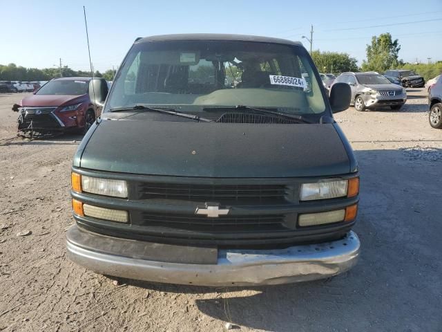 2001 Chevrolet Express G1500