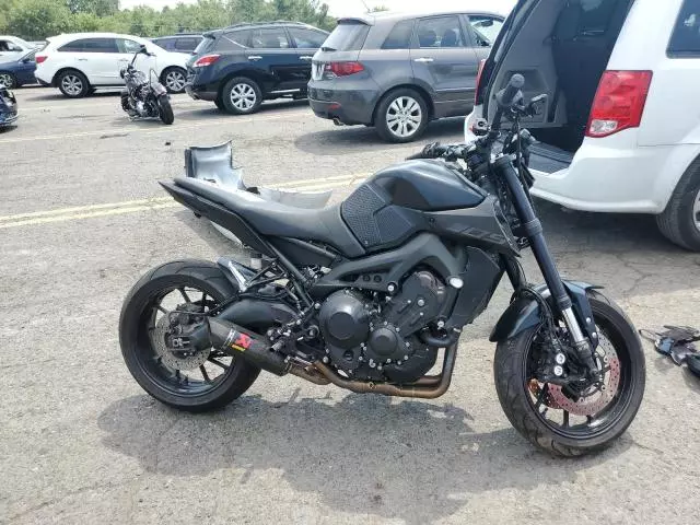 2018 Yamaha MT09