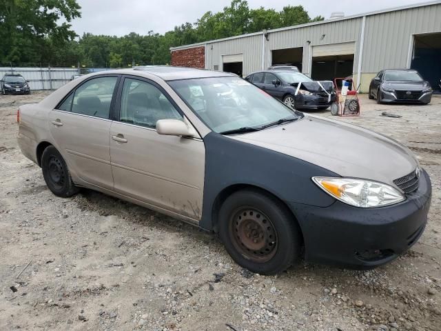 2004 Toyota Camry LE