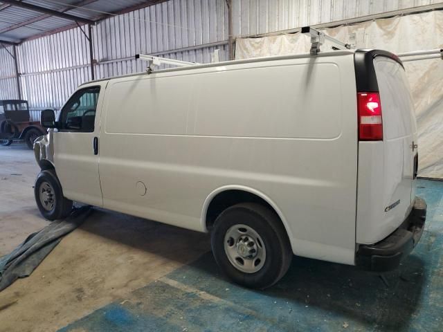 2024 Chevrolet Express G2500