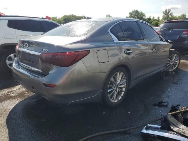 2015 Infiniti Q50 Base