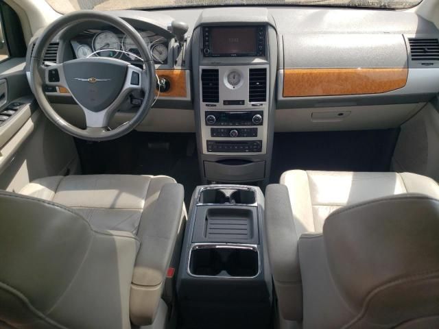 2008 Chrysler Town & Country Limited