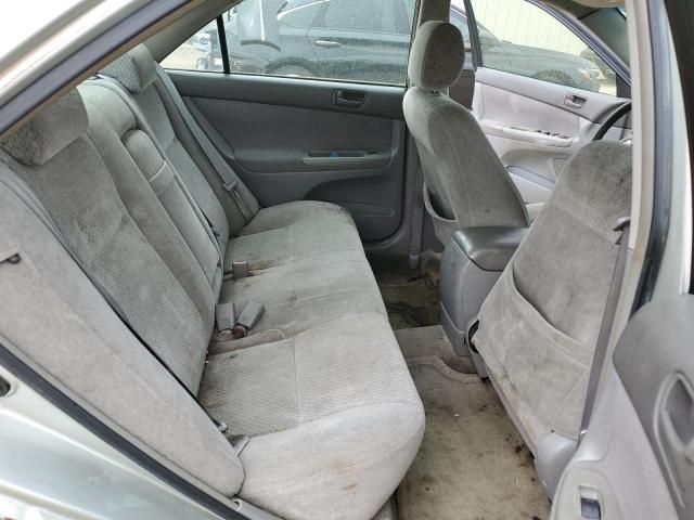 2003 Toyota Camry LE