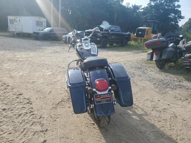 2013 Harley-Davidson FLD Switchback