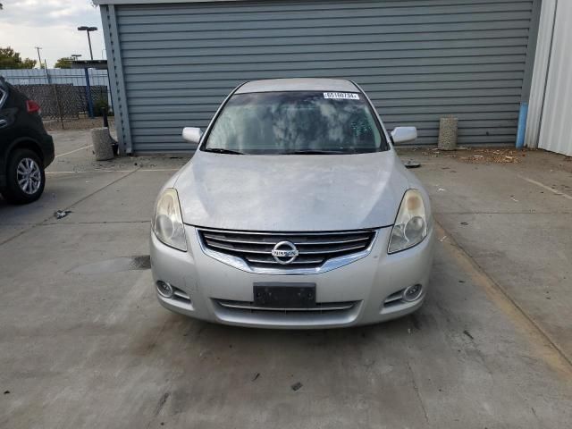 2010 Nissan Altima Base