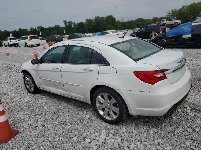 2013 Chrysler 200 Touring