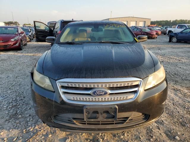 2010 Ford Taurus SEL