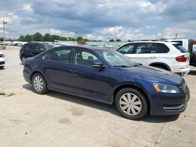 2013 Volkswagen Passat S