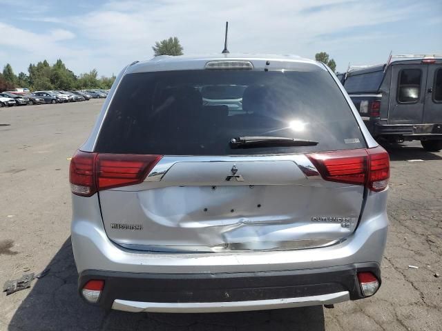 2016 Mitsubishi Outlander SE