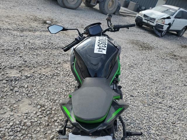 2023 Kawasaki ZR1000 L