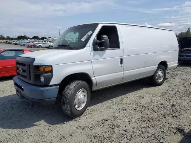 2014 Ford Econoline E250 Van