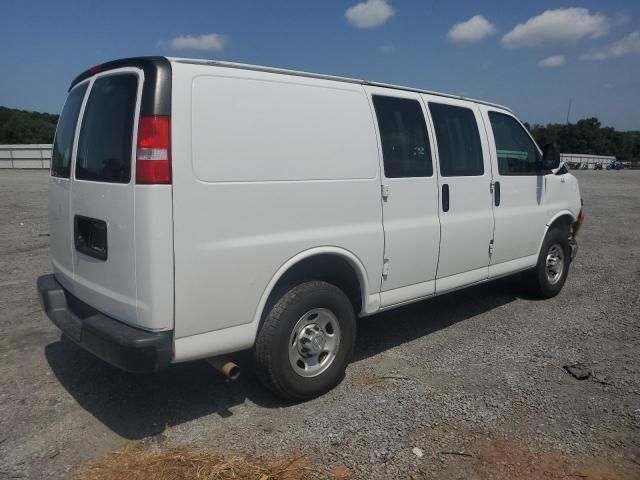 2020 Chevrolet Express G2500