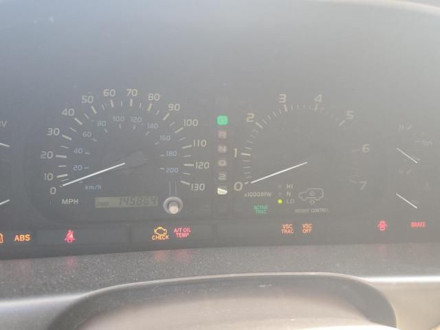 2000 Lexus LX 470