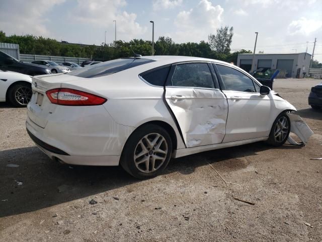 2014 Ford Fusion SE