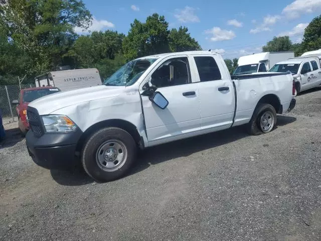 2022 Dodge RAM 1500 Classic Tradesman