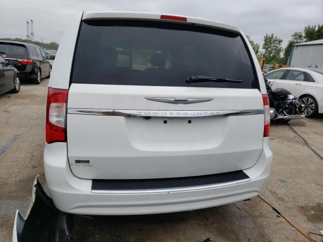 2015 Chrysler Town & Country Touring