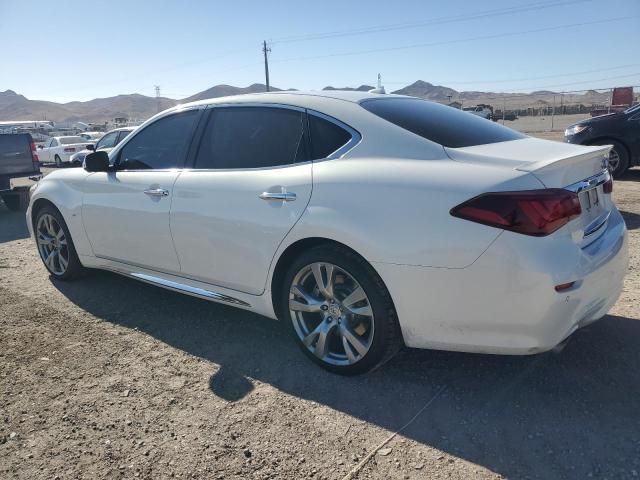 2015 Infiniti Q70 3.7