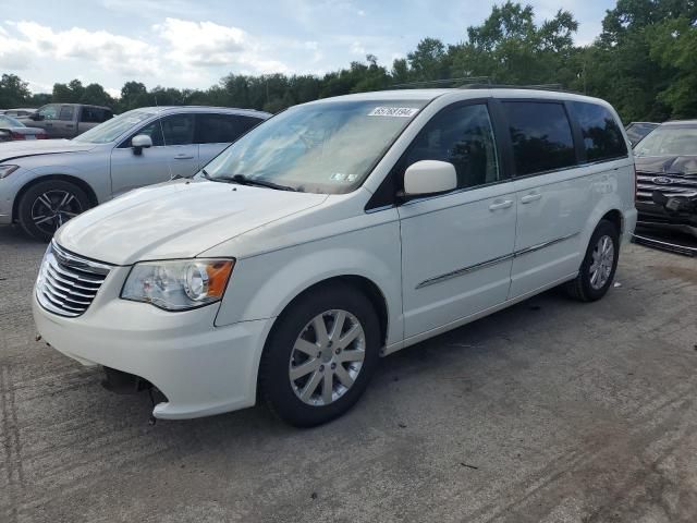 2013 Chrysler Town & Country Touring