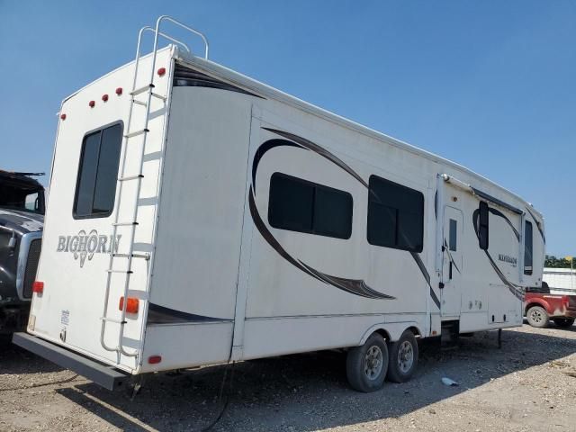 2012 Silverton Travel Trailer