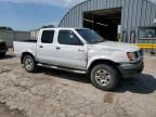 2000 Nissan Frontier Crew Cab XE