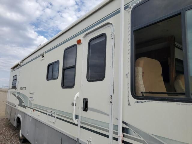 2003 Workhorse Custom Chassis Motorhome Chassis W22