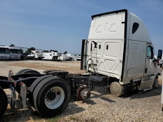 2023 Freightliner Cascadia 126