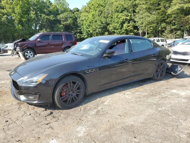 2022 Maserati Quattroporte Modena