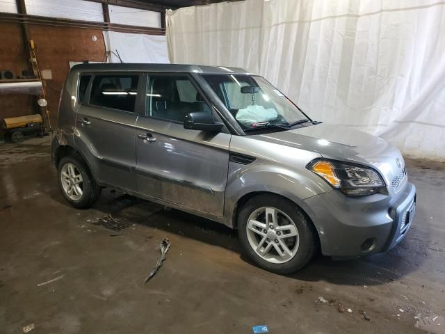 2011 KIA Soul +