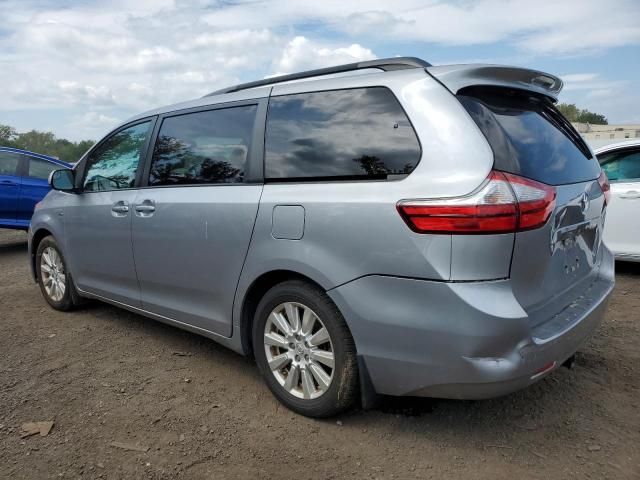 2017 Toyota Sienna LE