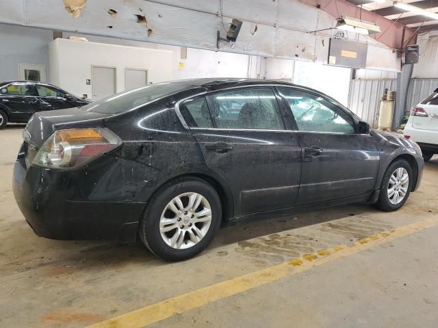 2010 Nissan Altima Base