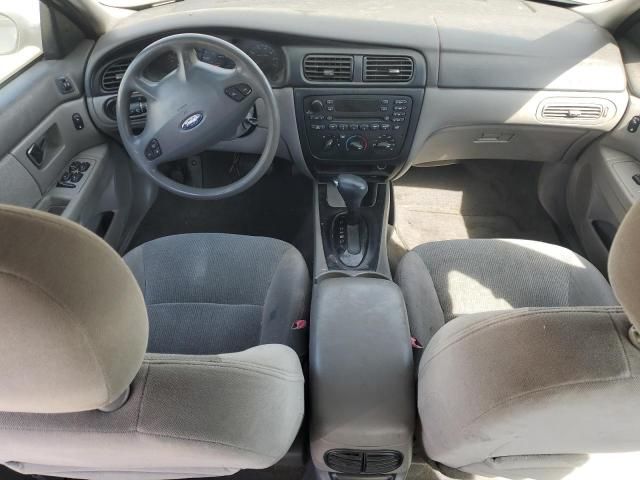 2002 Ford Taurus SE