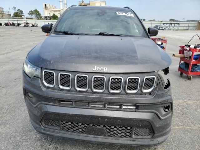 2023 Jeep Compass Latitude LUX