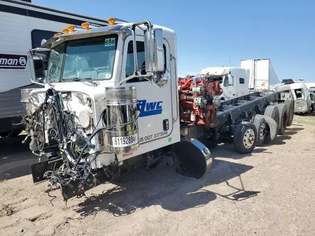 2014 Peterbilt 367