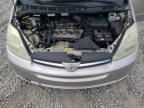 2004 Toyota Sienna XLE