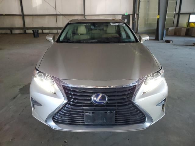 2016 Lexus ES 300H