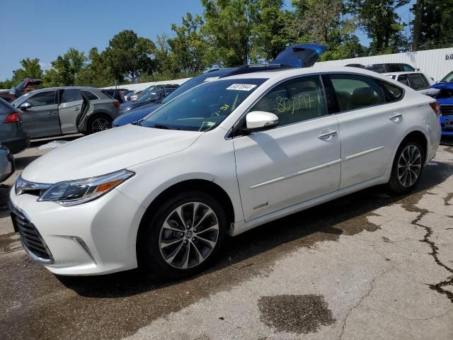 2018 Toyota Avalon Hybrid