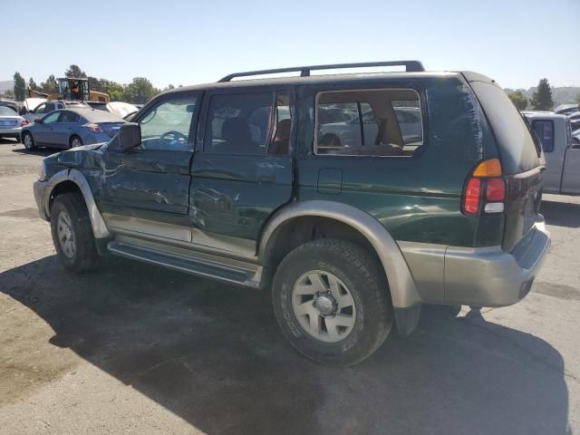 2001 Mitsubishi Montero Sport XLS