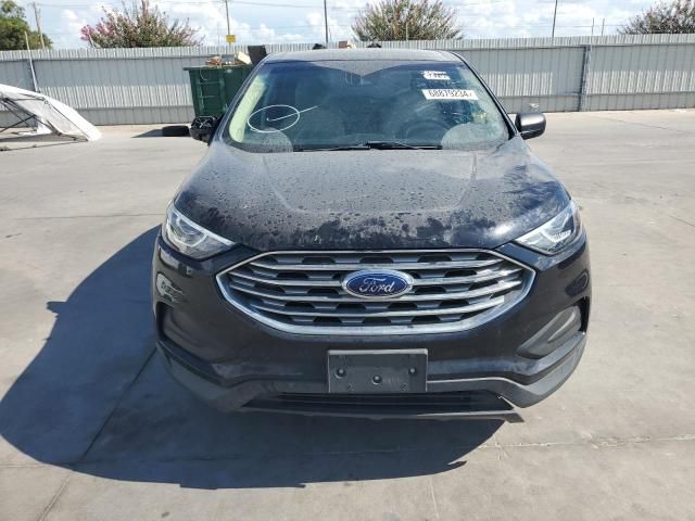 2019 Ford Edge SE