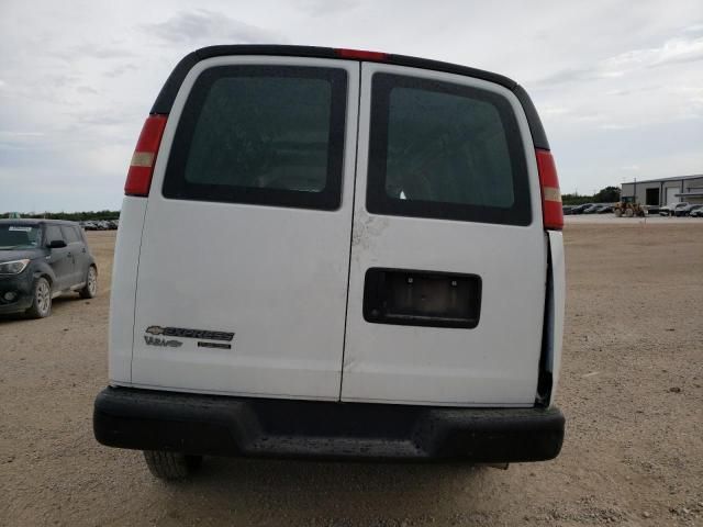 2014 Chevrolet Express G2500