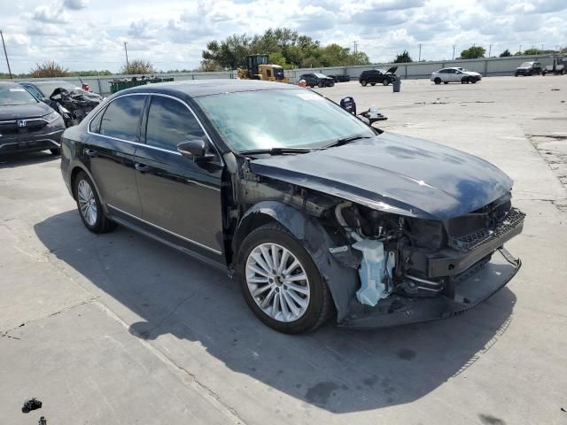 2016 Volkswagen Passat SE