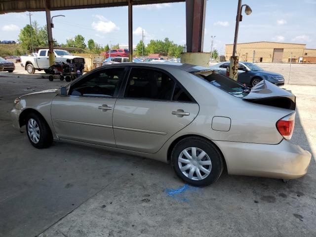 2005 Toyota Camry LE